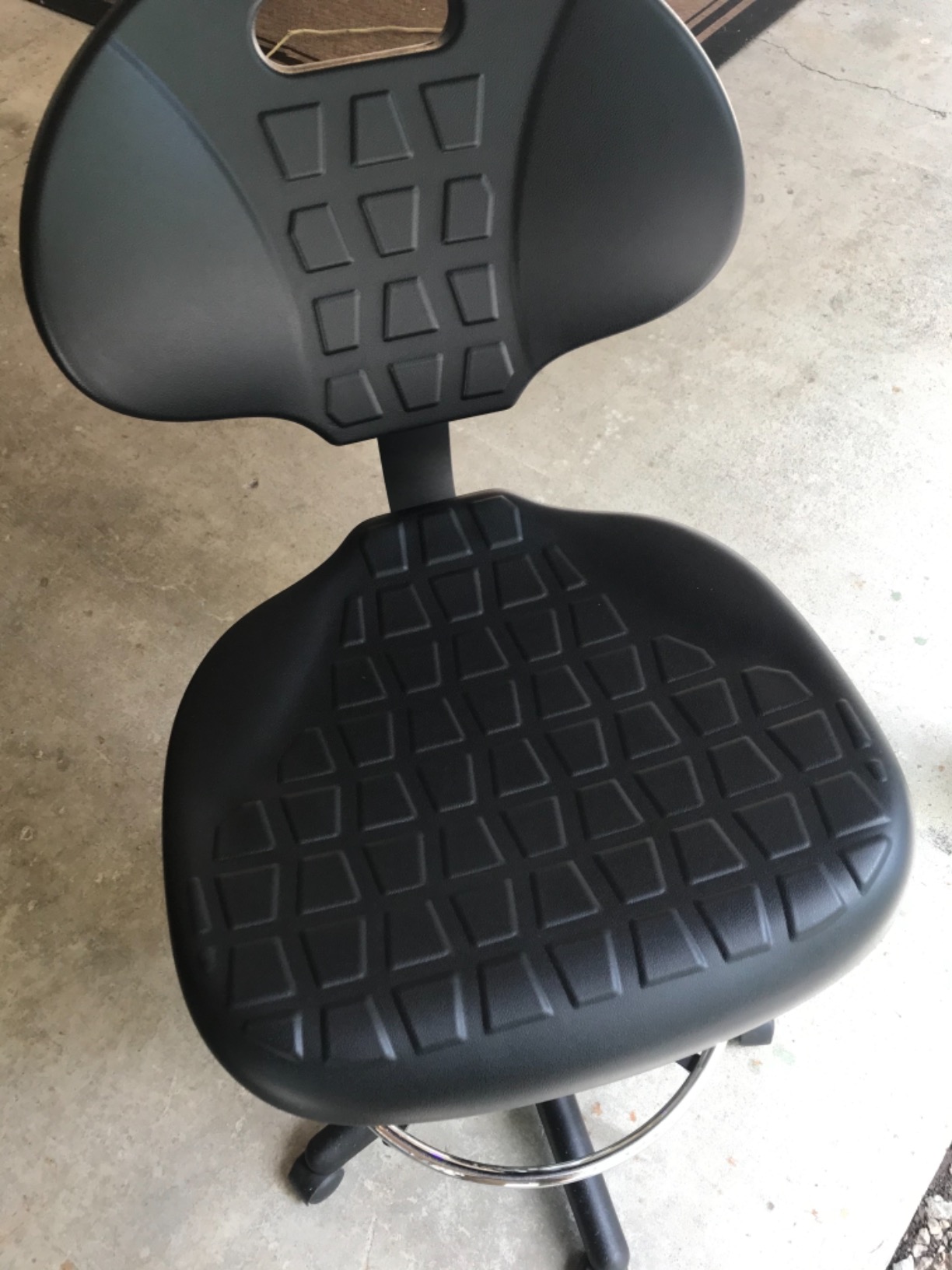 BenchPro Deluxe Polyurethane Chair With 18
