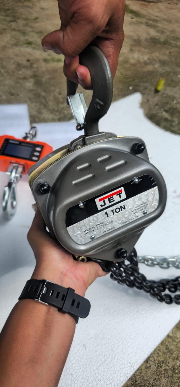 JET 1-Ton Hand Chain Hoist, 10' Lift (Model S90-100-10), Gray customer photo 1
