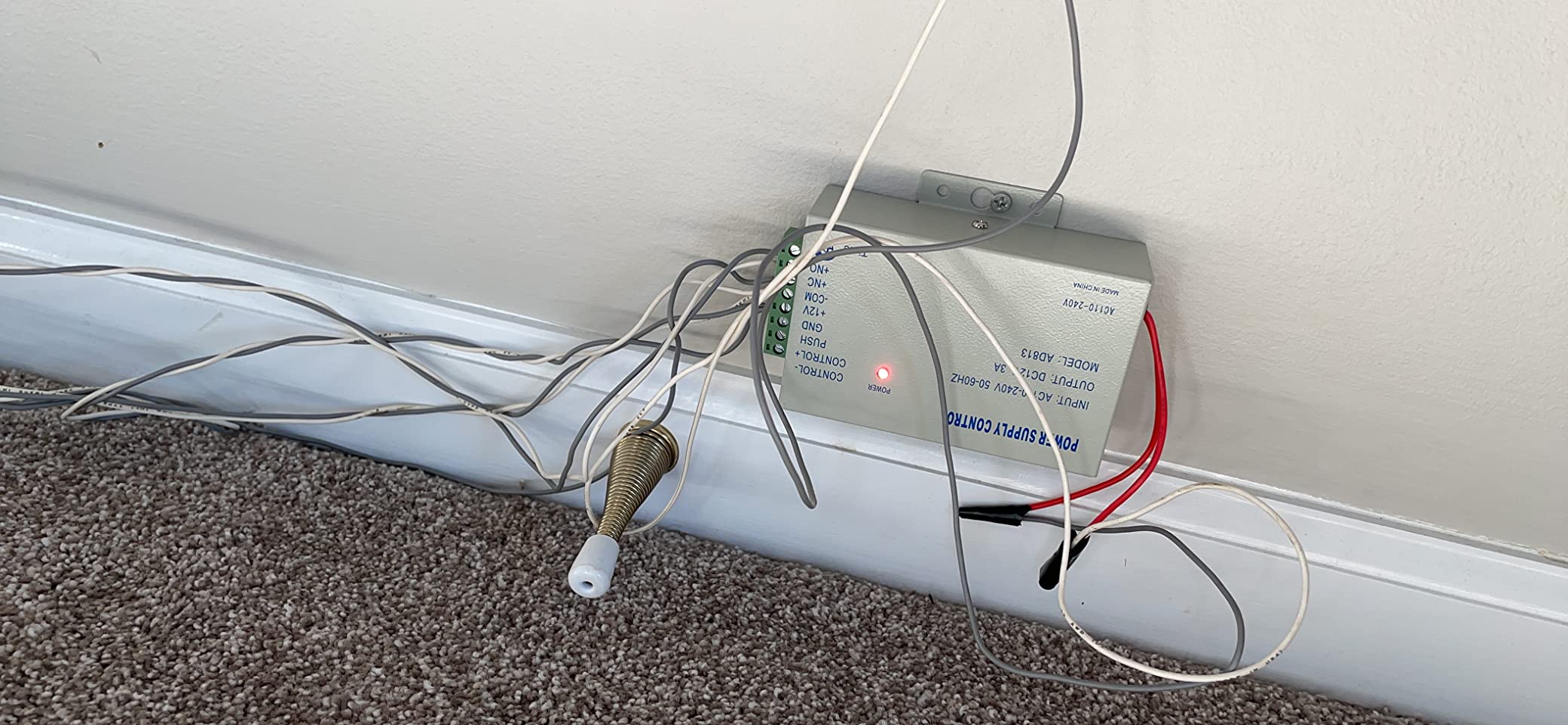 AGPTEK RFID Door Access Control System Kit 280kg Electric Magnetic Lock | 620LB Holding Force, 110-240V AC to 12VDC 3A 36W Power, Keypad & 10 Key Fobs, Exit Button, Home Office Use, Easy Installation customer photo 1