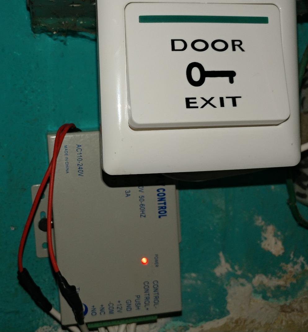 AGPTEK RFID Door Access Control System Kit 280kg Electric Magnetic Lock | 620LB Holding Force, 110-240V AC to 12VDC 3A 36W Power, Keypad & 10 Key Fobs, Exit Button, Home Office Use, Easy Installation customer photo 2