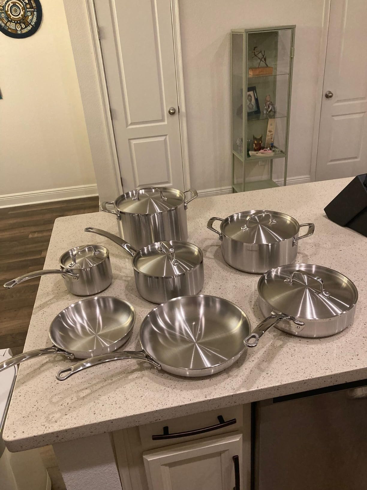 Tramontina Signature Tri-Ply Clad Stainless Steel 12-Piece Cookware Set with Lids, Pots and Pans Kitchen Set, Induction-Ready, Dishwasher-Safe, NSF-Certified, Made in Brazil customer photo 1