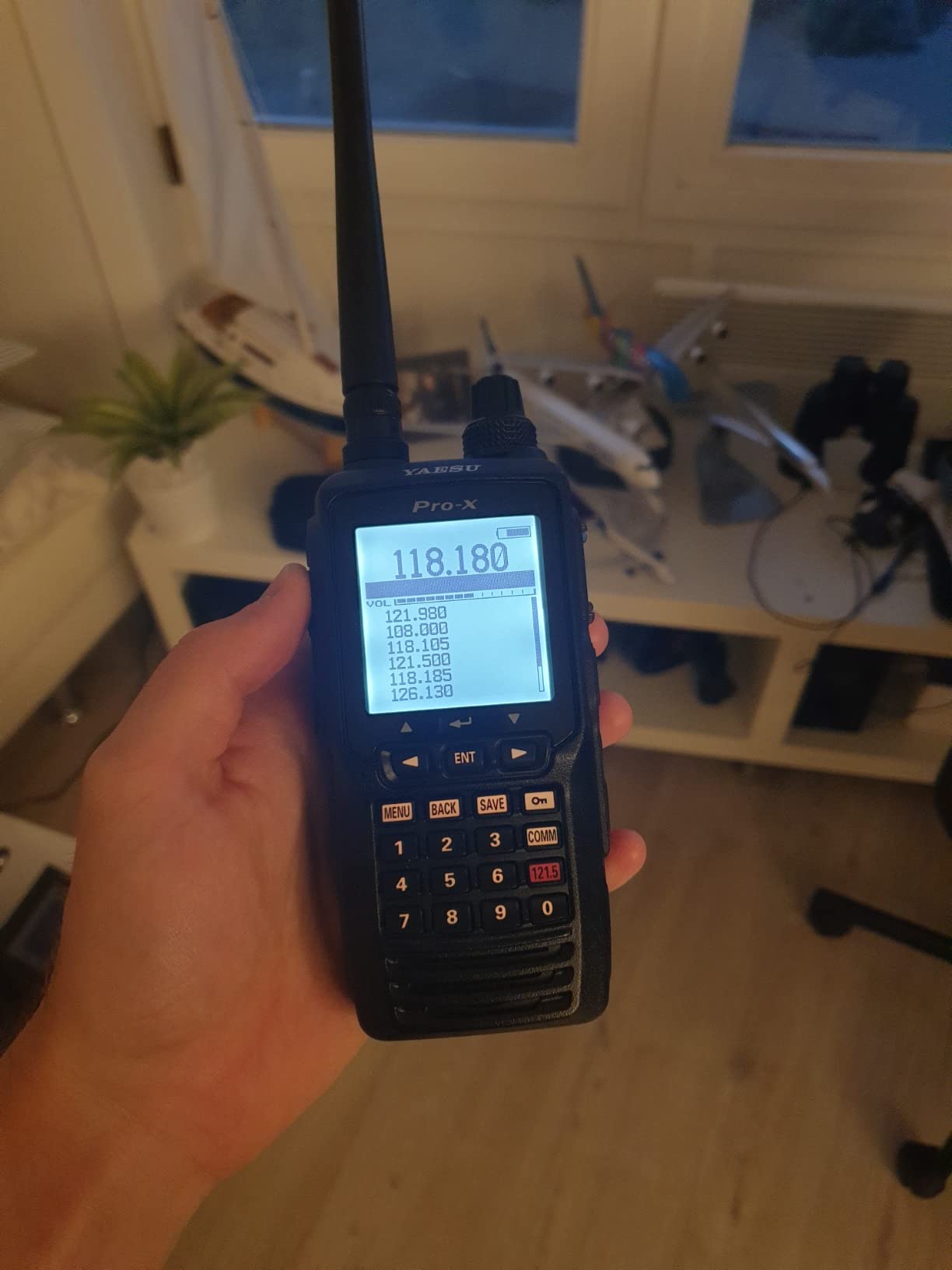 Yaesu FTA550 Handheld VHF Transceiver customer photo 2