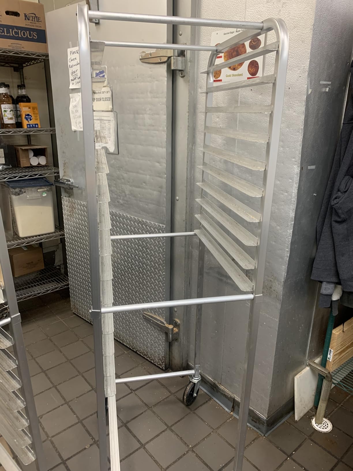 GRIDMANN Commercial Bun Pan Bakery Rack - 20 Sheet customer photo 1