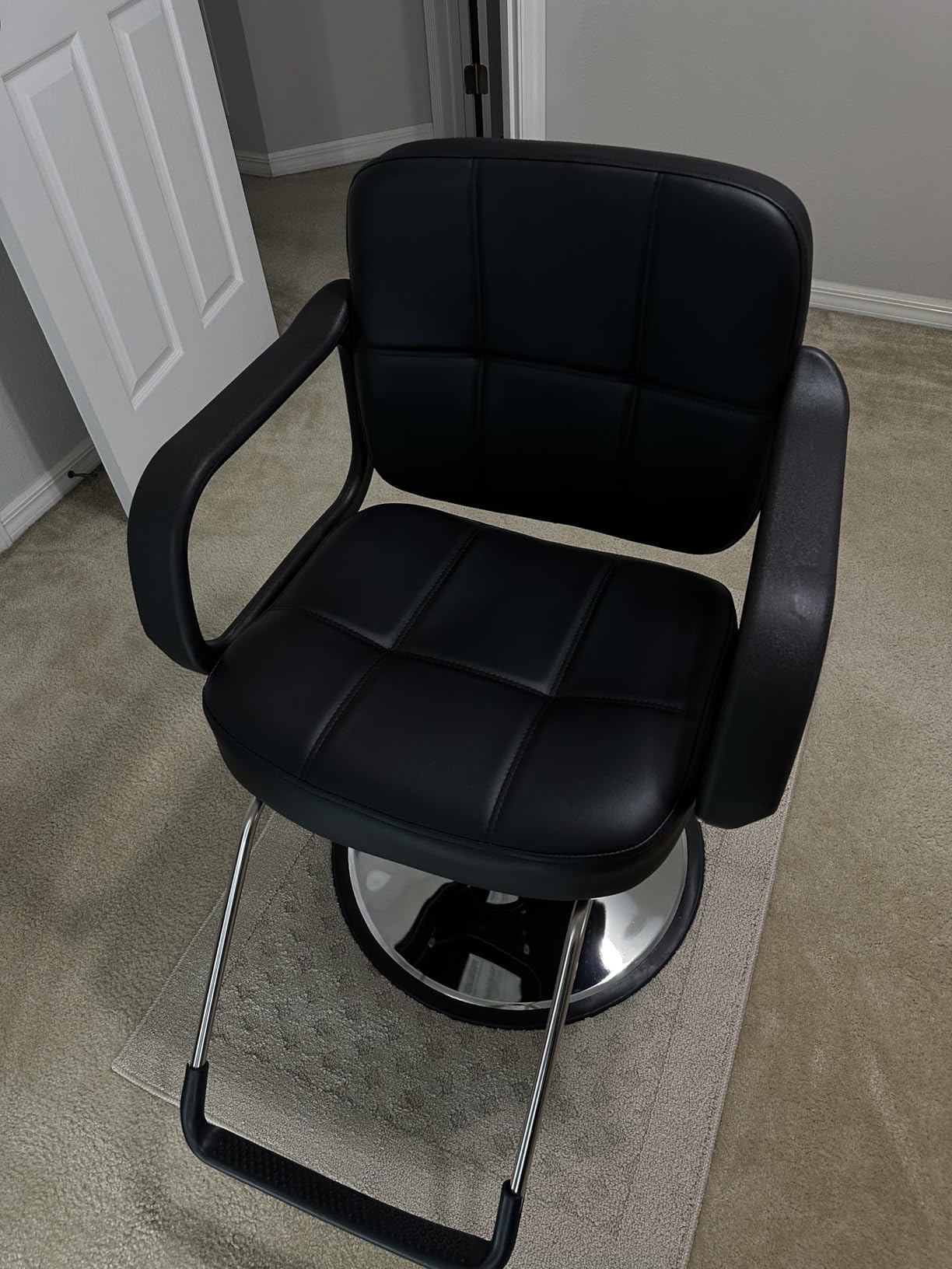 Salon Chair Hair Styling Chair with Swivel Hydraulic Pump for Barber Salon Equipment (Black) customer photo 2