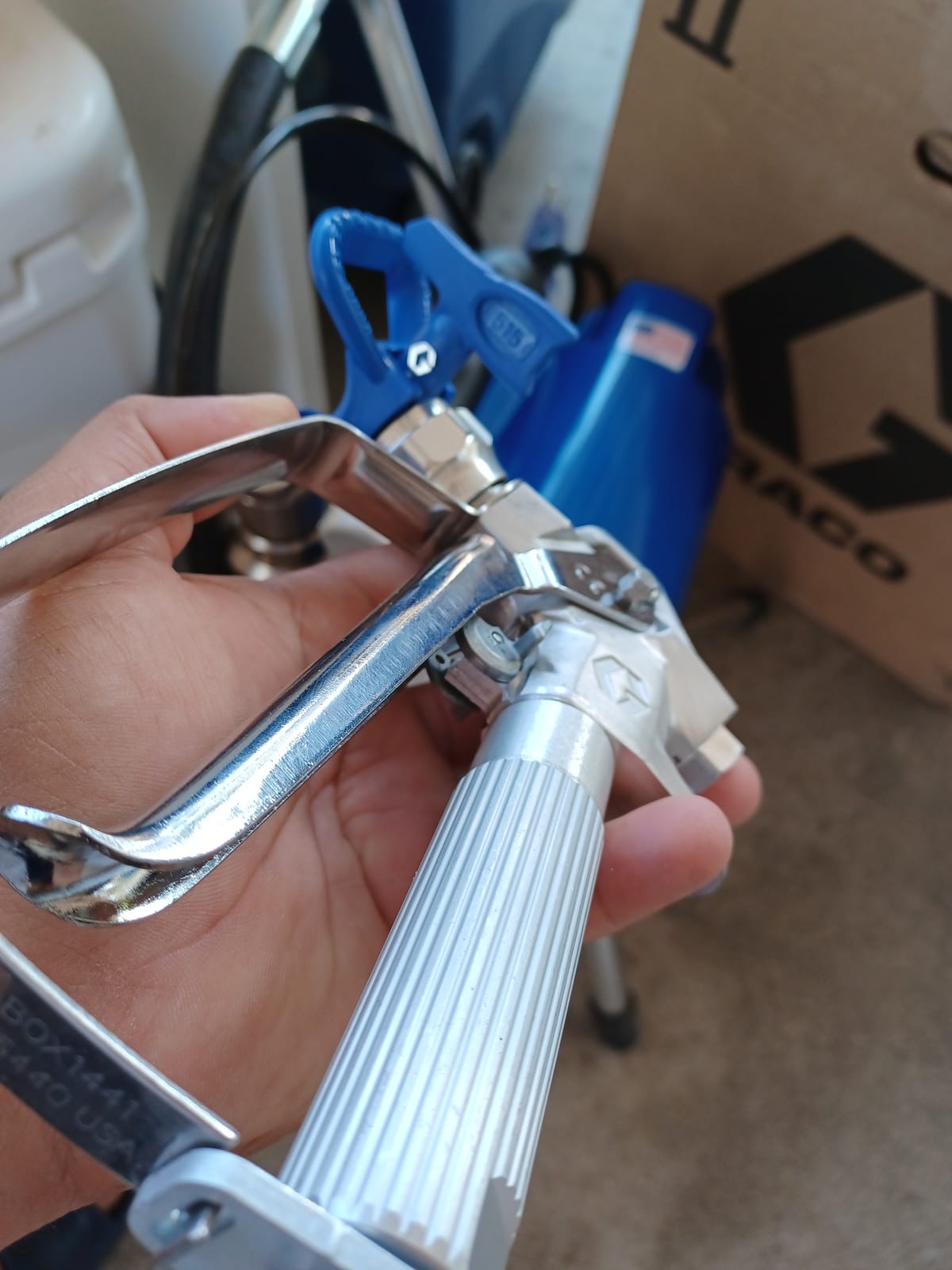 Graco 17C310 390 PC Electric Airless Sprayer customer photo 2