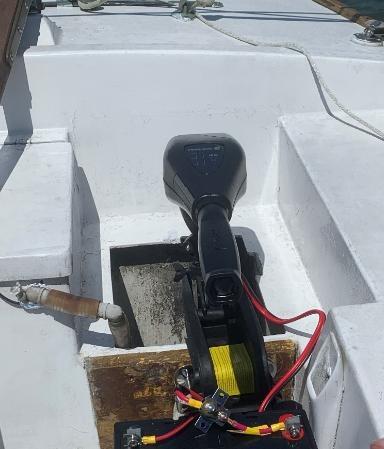 Newport NV-Series Thrust Saltwater Transom Mounted Trolling Electric Trolling Motor w/LED Battery Indicator customer photo 1