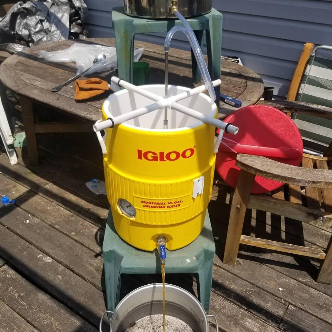 Learn to Brew Igloo Mash Tun with Stainless Steel False Bottom and 1/2