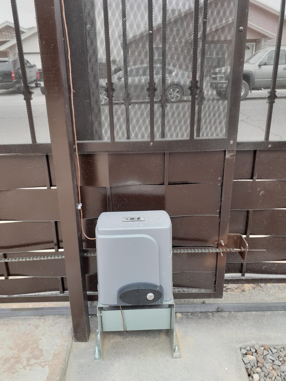 CO-Z Automatic Sliding Gate Opener 1400 lb 40 ft Gates 110V Chain Drive customer photo 2