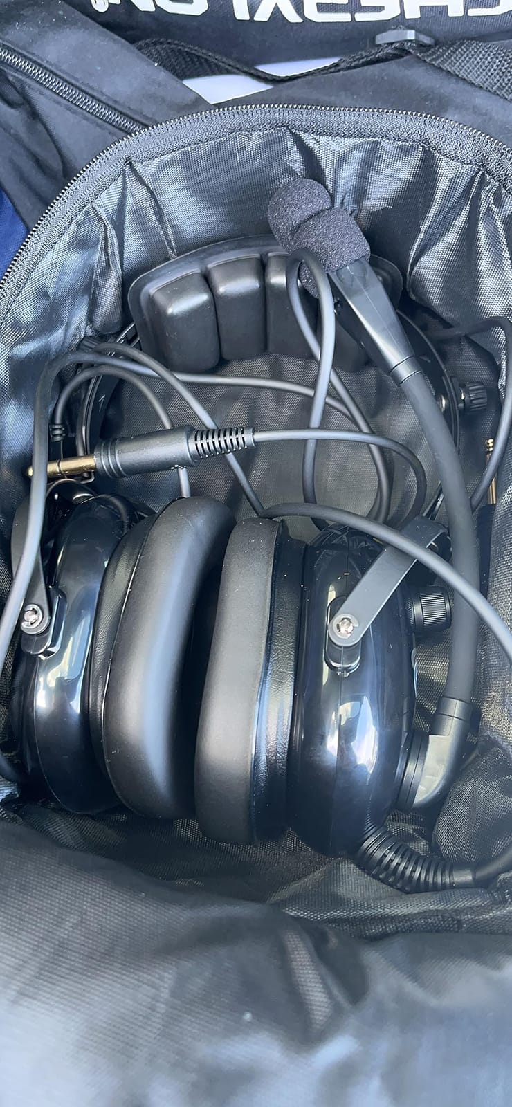 Rugged. Air RA200 Aviation Headset for Student Pilots & Flight Schools | Features Clear Hear Speakers, Noise Canceling Microphone, Foam Ear Seals, Custom Fit Headband, and Headset Bag customer photo 2