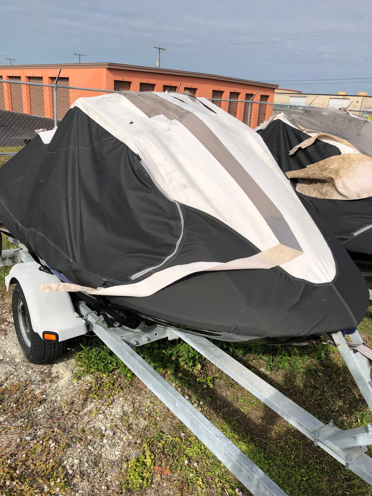 Super Heavy-Duty TOP of THE LINE Jetski Cover Compatible for Yamaha Wave Runner VX Deluxe 2007-2014 Jet Ski PWC Cover Black/Grey customer photo 2