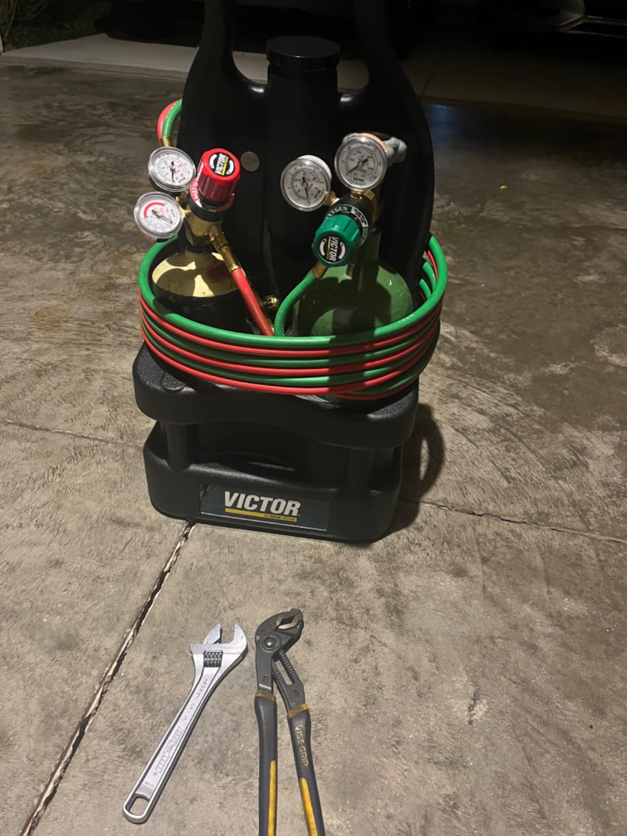 ESAB Victor 0384-0945 G150 J-P Light Duty Gas Welding Outfit Tote Kit Without Tanks customer photo 2