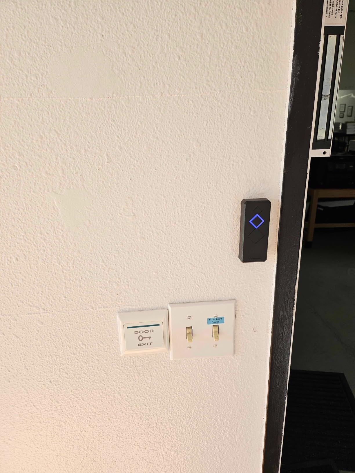 4 Door Access Control System with 600lbs Magnetic Lock Entry Access Control Panel 110V Power Supply Box RFID Reader Exit Button Enroll USB Reader RFID Card Key Fob APP Remote Open Lock customer photo 1