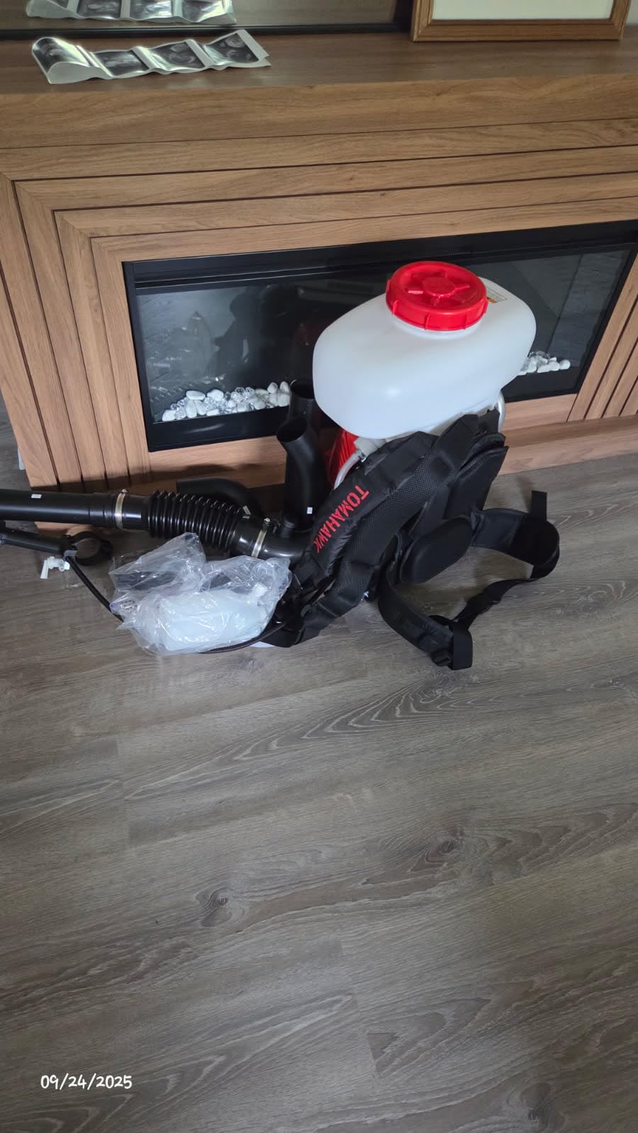 Tomahawk Power 3HP Backpack Mosquito Fogger Leaf Blower 3.7 Gallon Tank Garden Sprayer (Turbo Fogger) customer photo 1
