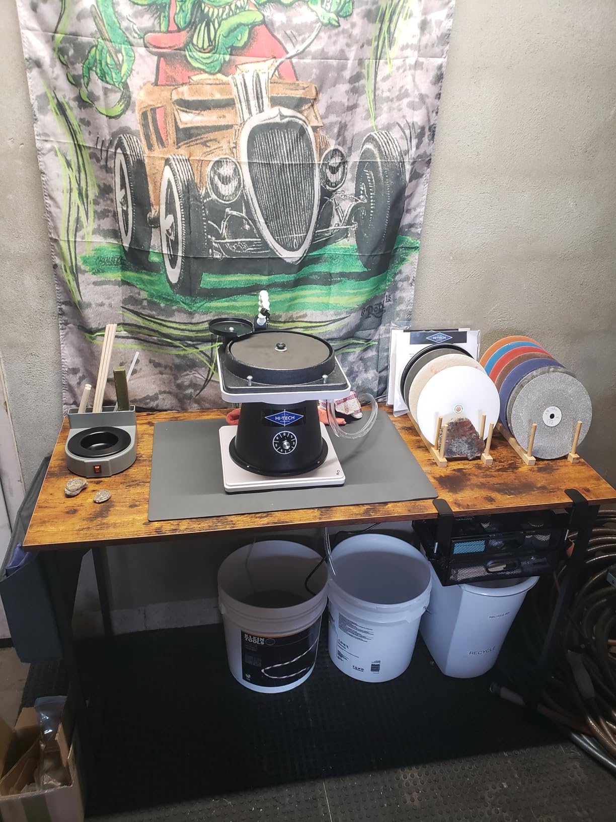 Hi-Tech Diamond 8