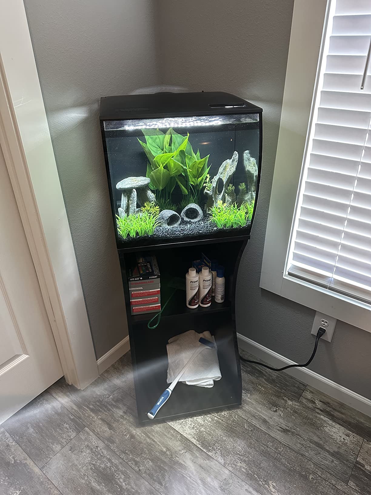 Fluval Flex 15 Aquarium Stand - Fish Tank Stand for 57 L or 15 US Gal Tanks - 16.3