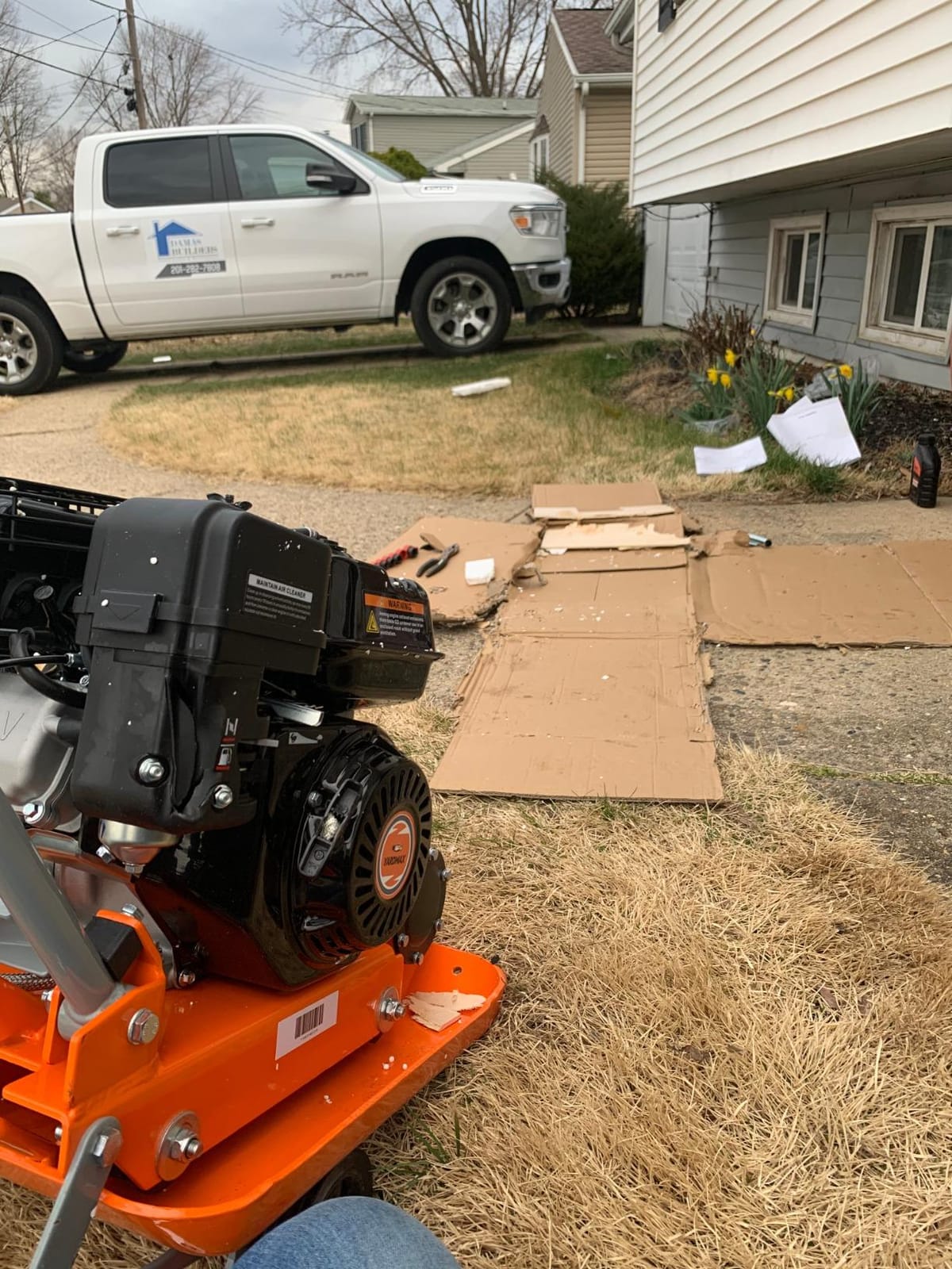 YARDMAX YC1160 2500 lb. Compaction Force Plate Compactor, 6.5 hp, 196cc, 5500 BPM customer photo 1