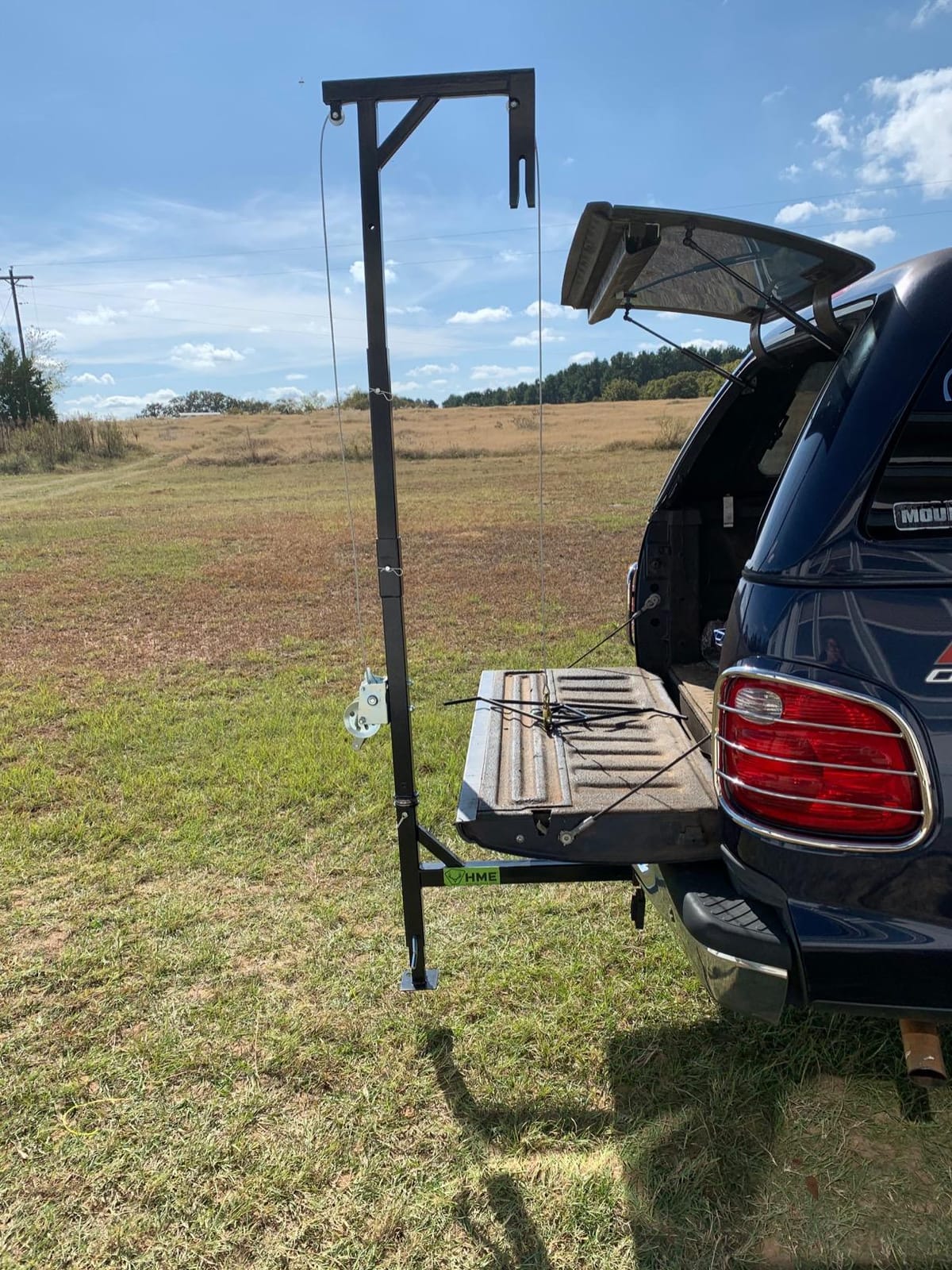 HME Truck Hitch Game Hoist Kit with Winch and Gambrel, 400 lb Capacity customer photo 2