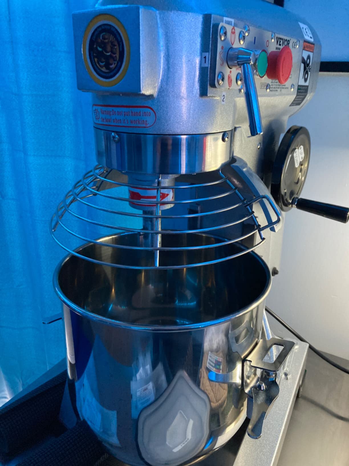 Happybuy 30Qt Commercial Food Mixer with Timing Function, Commercial Mixer 1250W Stainless Steel Bowl Heavy Duty Electric Food Mixer Commercial with 3 Speeds Adjustable, Perfect for Bakery Pizzeria customer photo 1