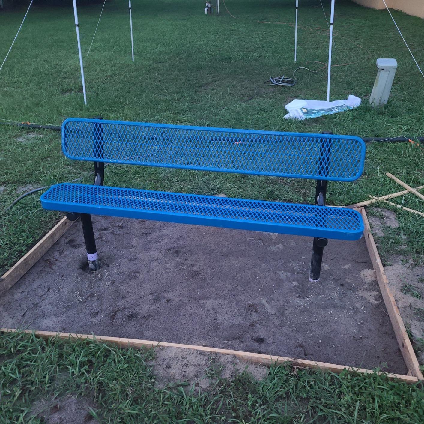 Bench, Green, Expanded, 6Ft, with Back, Inground | Heavy-Duty Expanded Metal Outdoor Bench, With Back, Inground Mount, Made In America customer photo 2