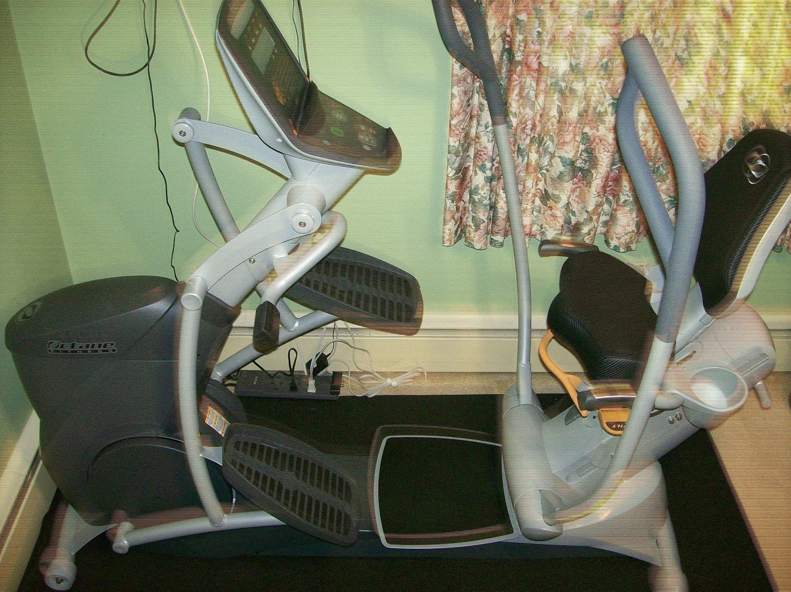 Octane Fitness XR6 Classic Elliptical customer photo 1