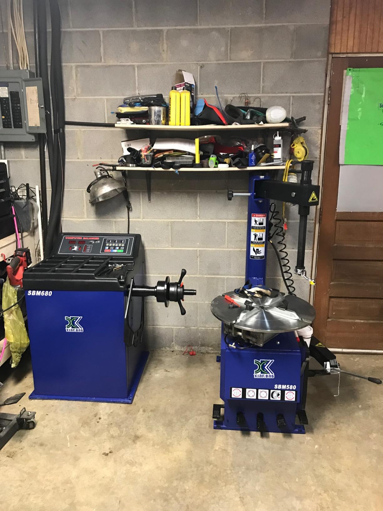 XK-New 2.0 Horsepower Tire Changer Wheel Changers Machine Combo Balancer Rim Clamp 580-690 with 36 Month Part Replacements customer photo 1