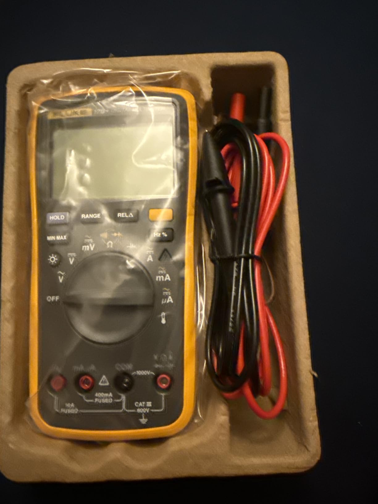 Fluke 17B+ Digital Multimeter for Electrical Applications, Measures AC/DC Voltage 1000V, Current to 10A, Resistance, Continuity, Diode, Capacitance, Frequency, and Temperature customer photo 1