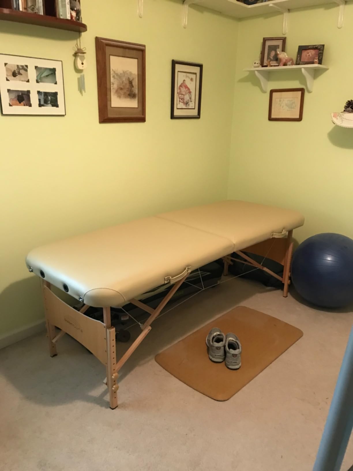 Saloniture Basic Portable Folding Massage Table customer photo 2