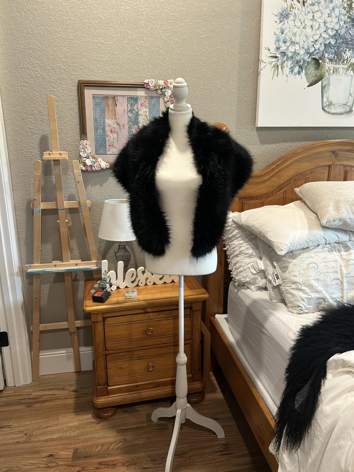 FDW Female Mannequin Torso Black with 7