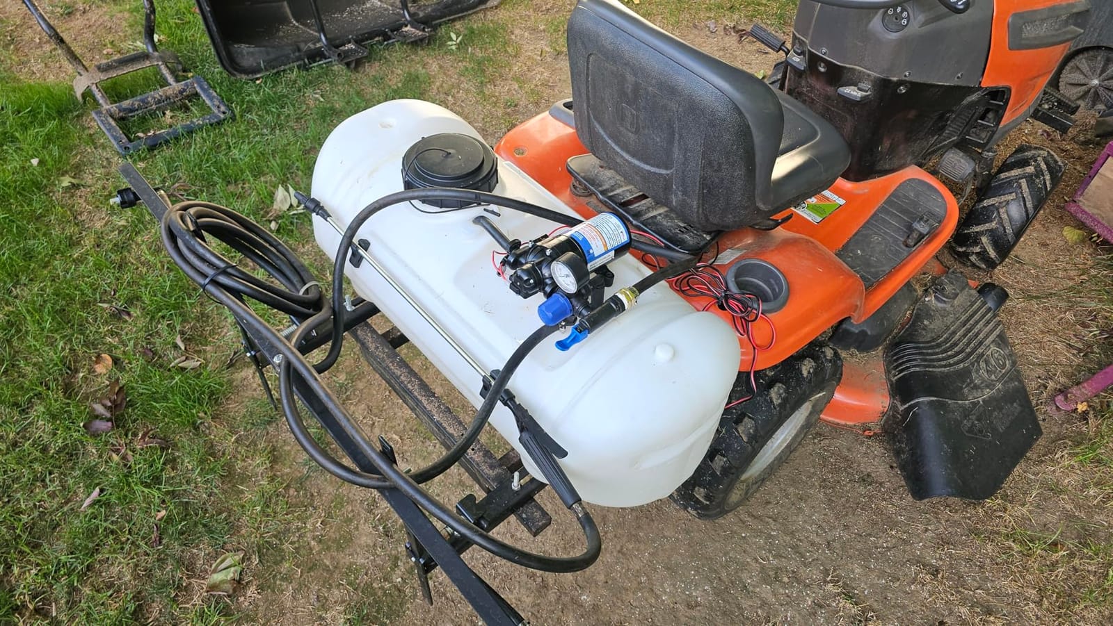 Master Mfg 15-Gallon ATV Broadcast Sprayer - 7ft Swath, 2.2GPM, 70PSI Max customer photo 1