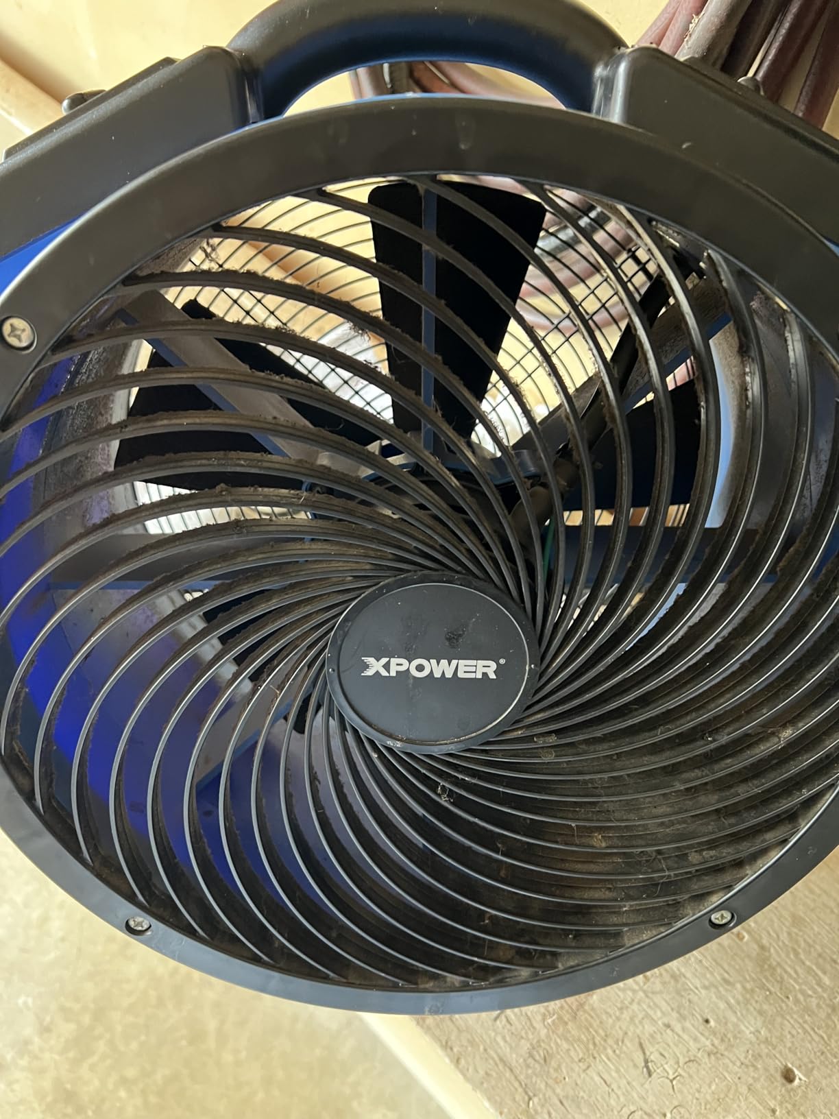 XPOWER FC-300 Heavy Duty Industrial High Velocity Whole Room Air Mover Air Circulator Utility Shop Floor Fan, Variable Speed, Timer, 14 inch, 2100 CFM customer photo 1
