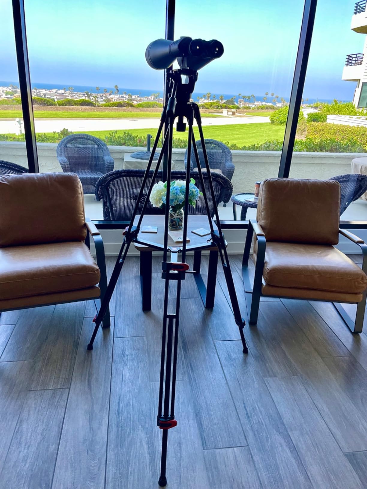 COMAN FF16LS Heavy Duty Tripod, 74