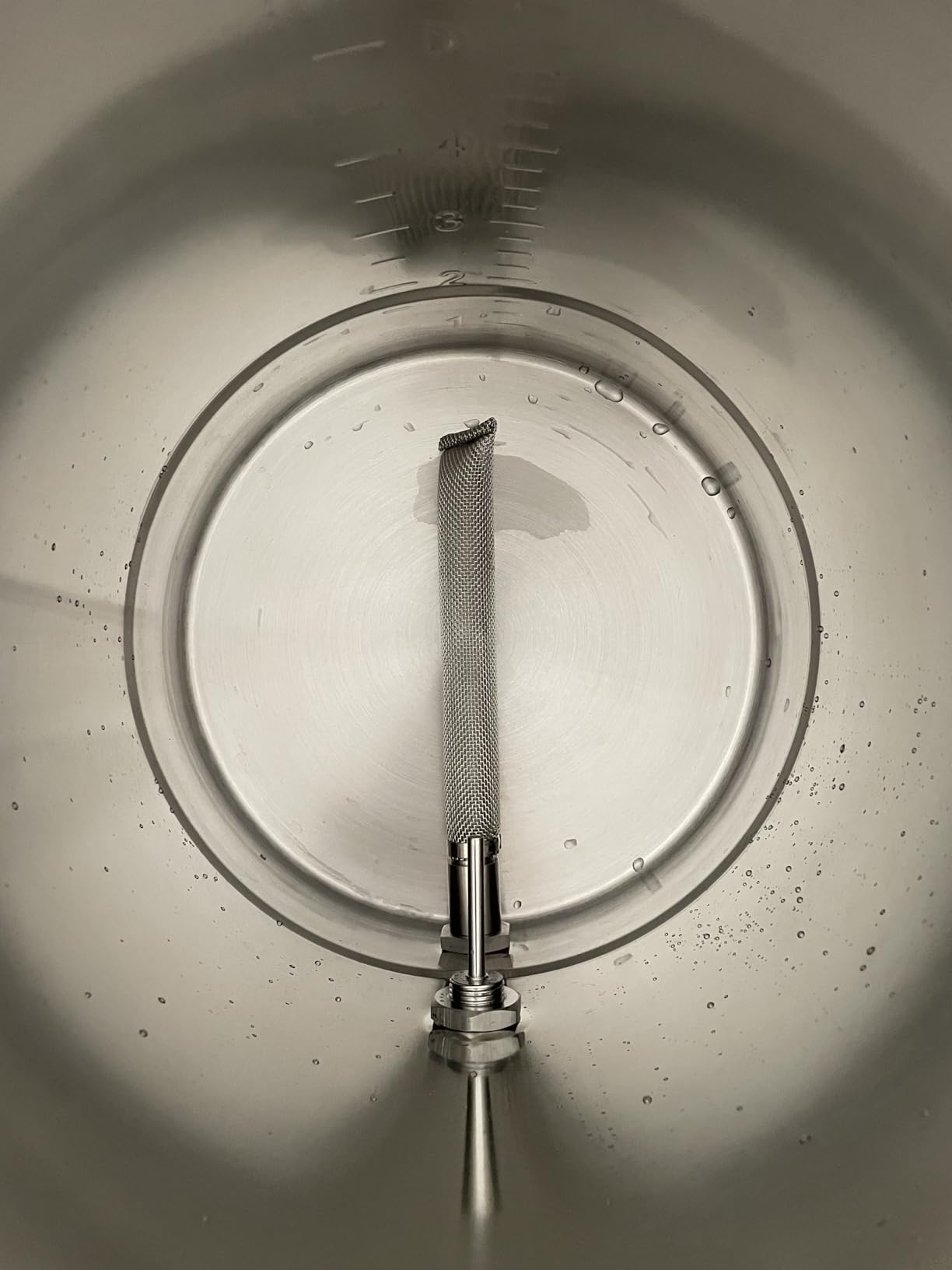 GasOne 10 Gallon Stainless Steel Home Brew Kettle Pot Pre Drilled 4 PC Set 40 Quart Tri Ply Bottom for Beer Brewing Includes Stainless Steel Lid, Thermometer, Ball Valve Spigot - Home Brewing Supplies customer photo 1