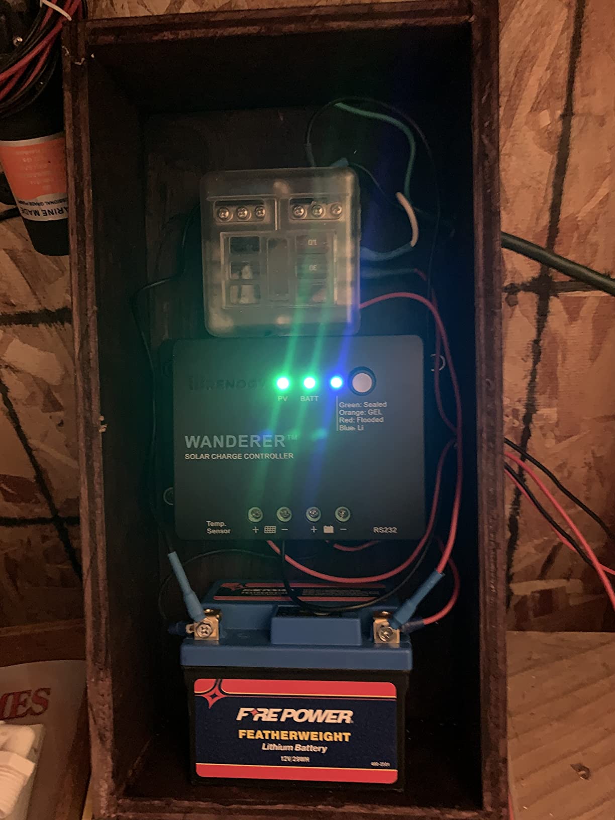 Renogy Wanderer Li 30A PWM Solar Charge Controller 12V for Solar Panels | 25V PV input, LED, AGM/Gel/Flooded (auto), Li (manual), overcharge/short protection, negative ground, temp comp, for RVs customer photo 2