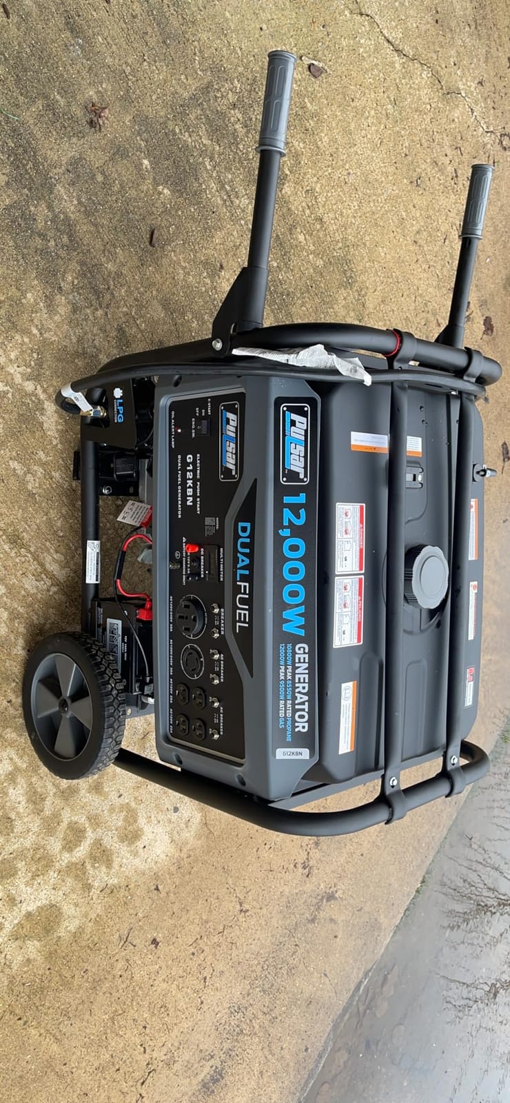 Pulsar G12KBN Heavy Duty Portable Dual Fuel Generator - 9500 Rated Watts & 12000 Peak Watts - Gas & LPG - Electric Start - Transfer Switch & RV Ready - CARB Compliant customer photo 2