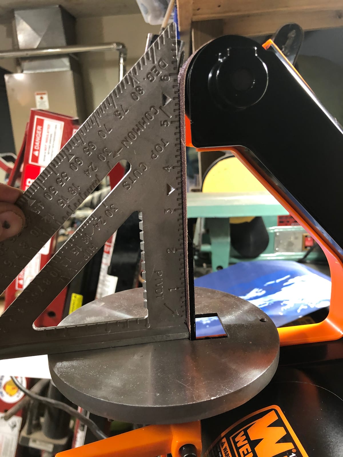 WEN Benchtop Belt and Disc Sander with 1 x 30 in. Belt and 5 in. Sanding Disc (6515T) customer photo 1