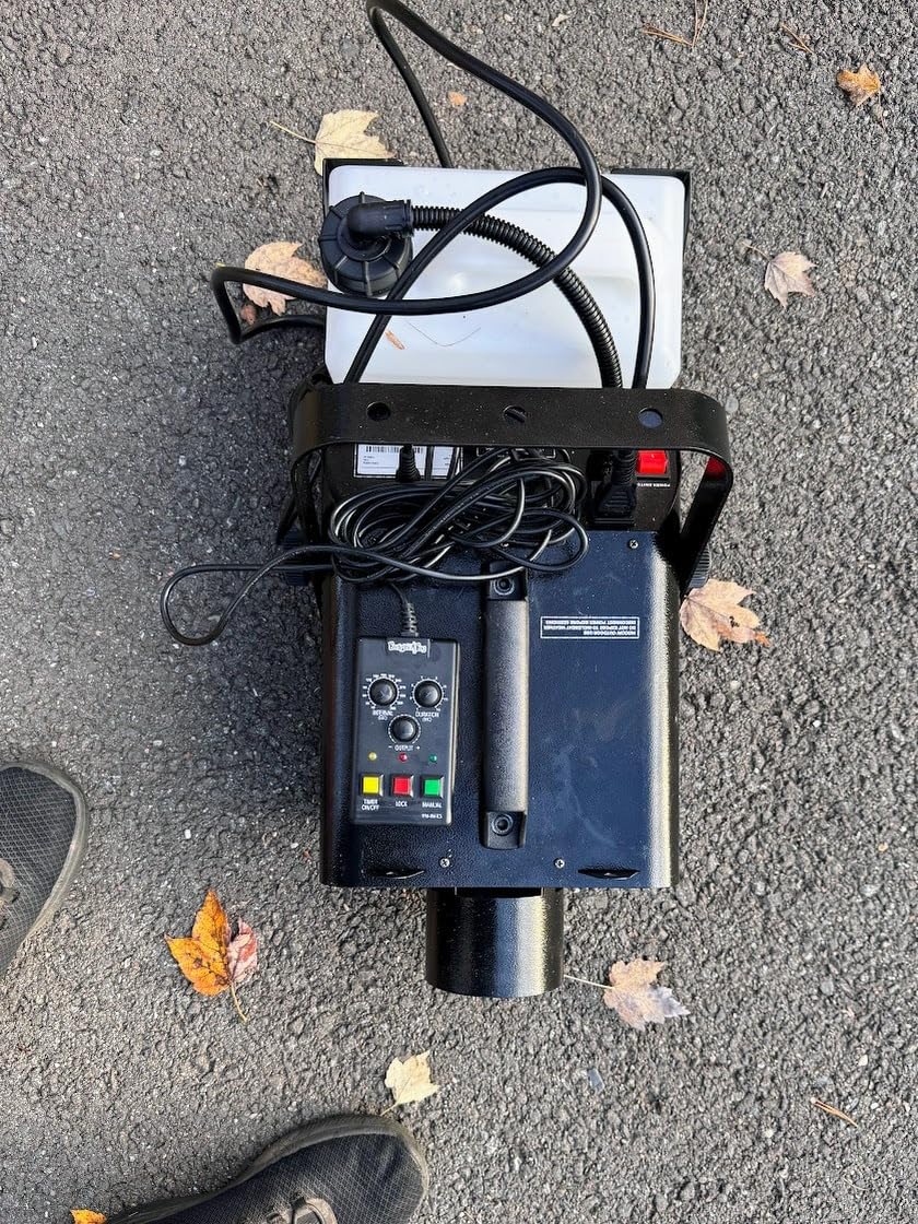 Froggy's Fog Titan 1200 Fog Machine, High Output Indoor Fogger Machine with 20,000 CFM and Low Fluid Sensor customer photo 2