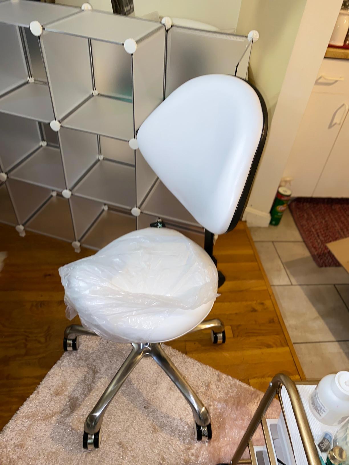 Hydraulic Saddle Rolling Adjustable, Heavy-Duty (350 lbs) Stool Chair for Beauty Salon Massage Dental Clinic Home Office Use customer photo 2