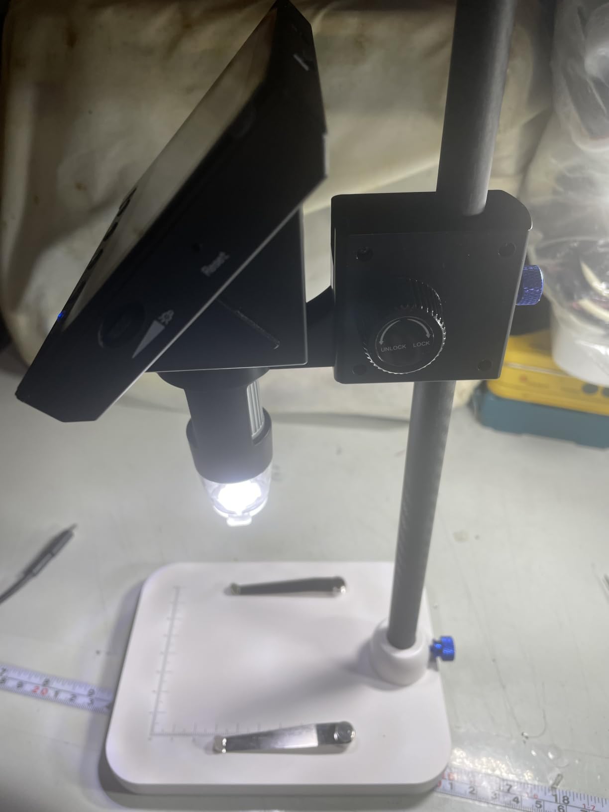 Elikliv Microscope, LCD Digital Coin Microscope 1000x, Coin Magnifier with 8 Adjustable LED Lights, PC View Compatible with Windows/MacBook, EDM4, 4.3-Inch customer photo 2