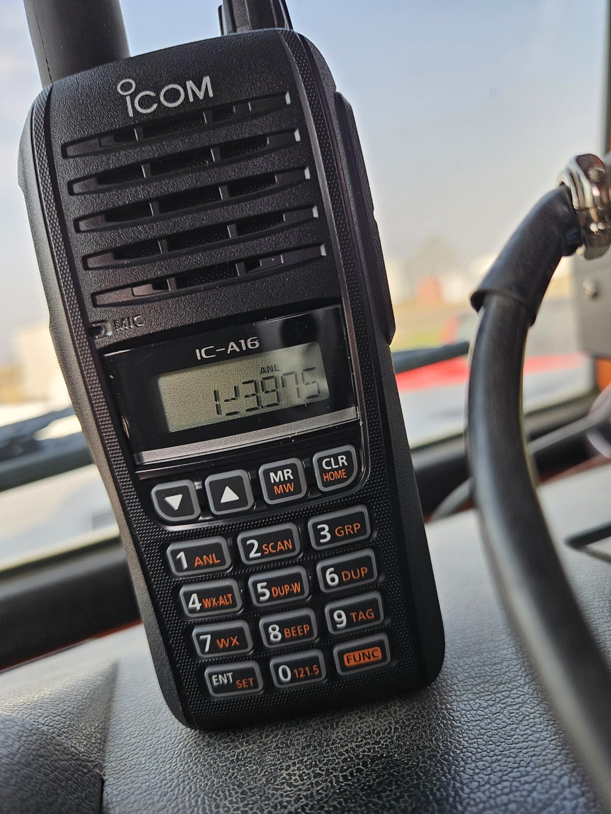 Icom IC-A16 VHF COM Aviation Handheld customer photo 1