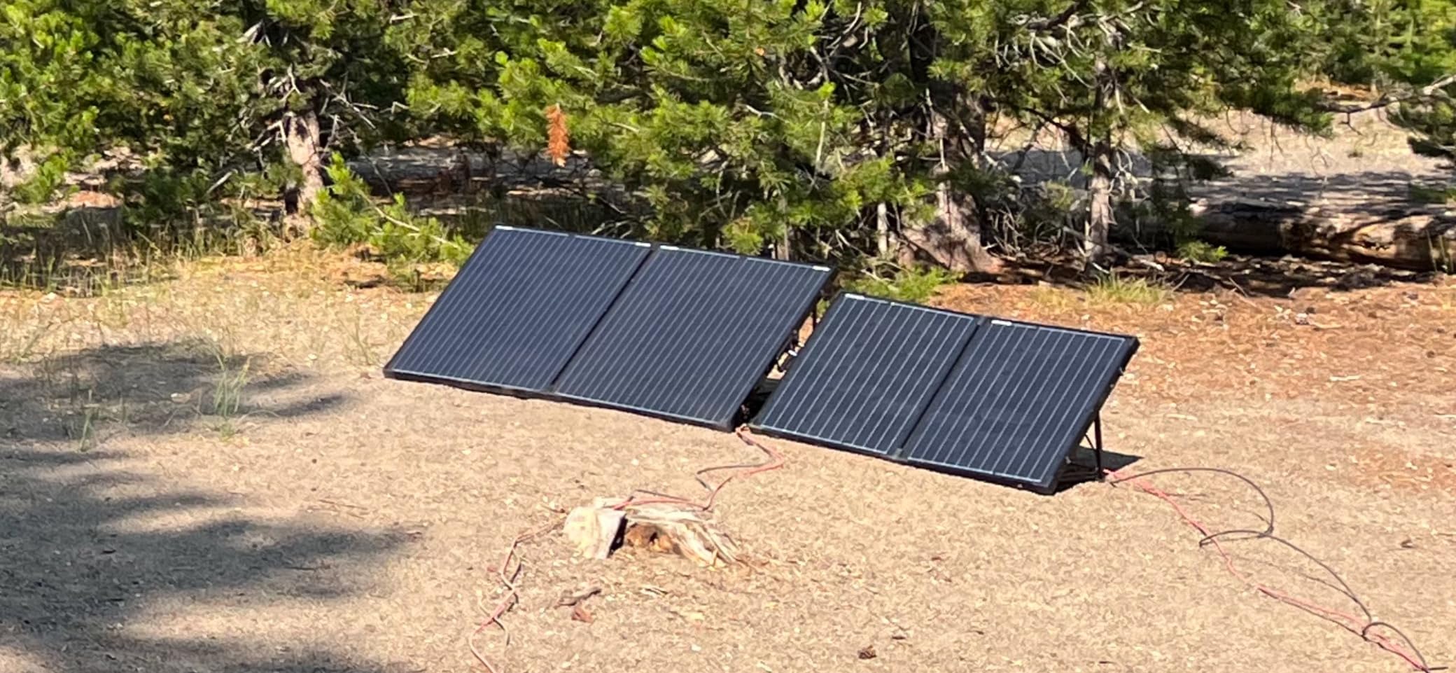 Renogy 200W Portable Solar Panel, 25% High Efficiency Solar Panel Kit with 20A Charger Controller for 12V Battery Power Station, N-Type Foldable Solar Panels w/Tempered Glass for RV, Camping Off-Grid customer photo 2