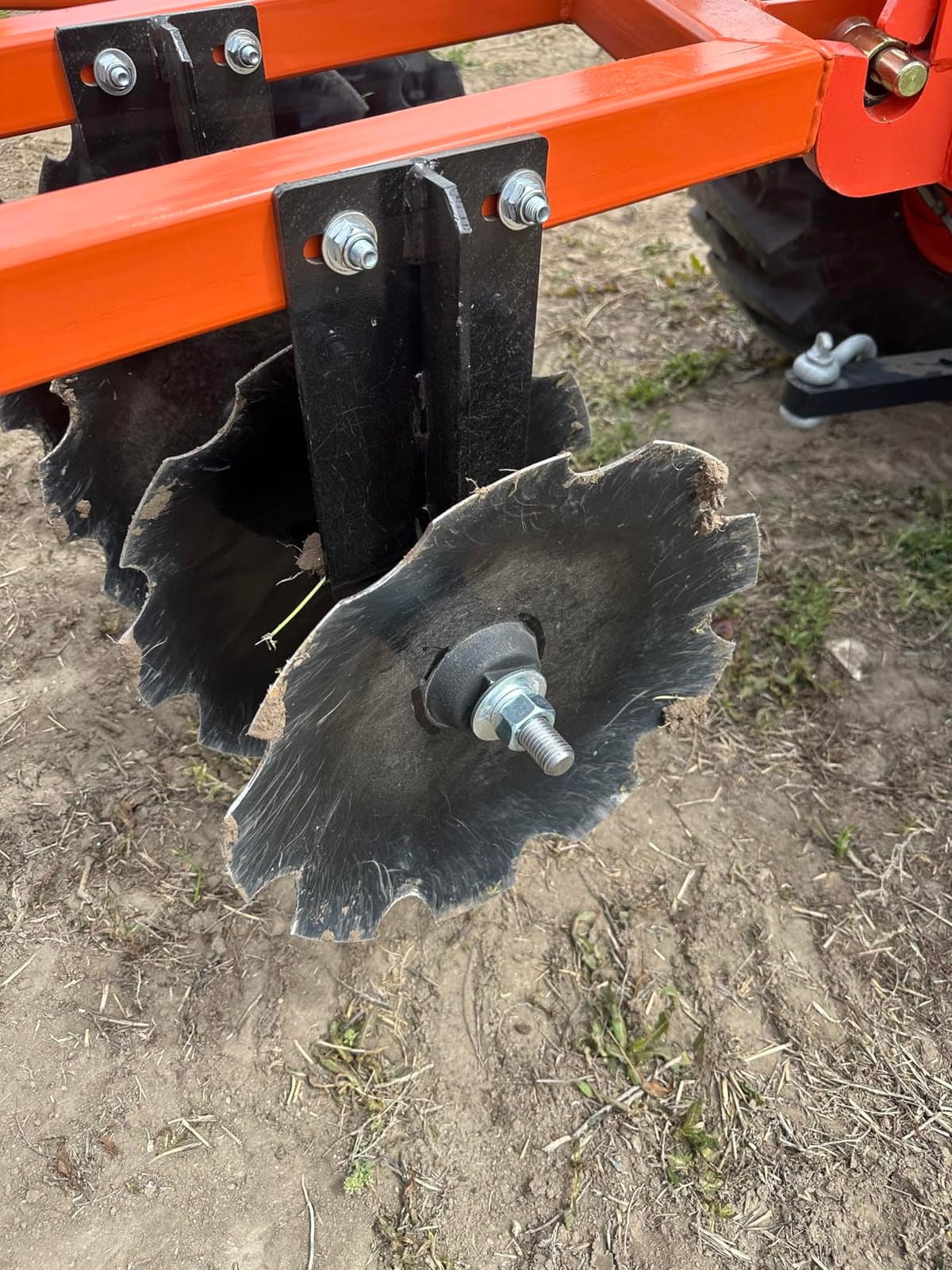 Titan Attachments 3 Point 5 FT Disc Harrow, Category 1 Tractor Attachment, 16