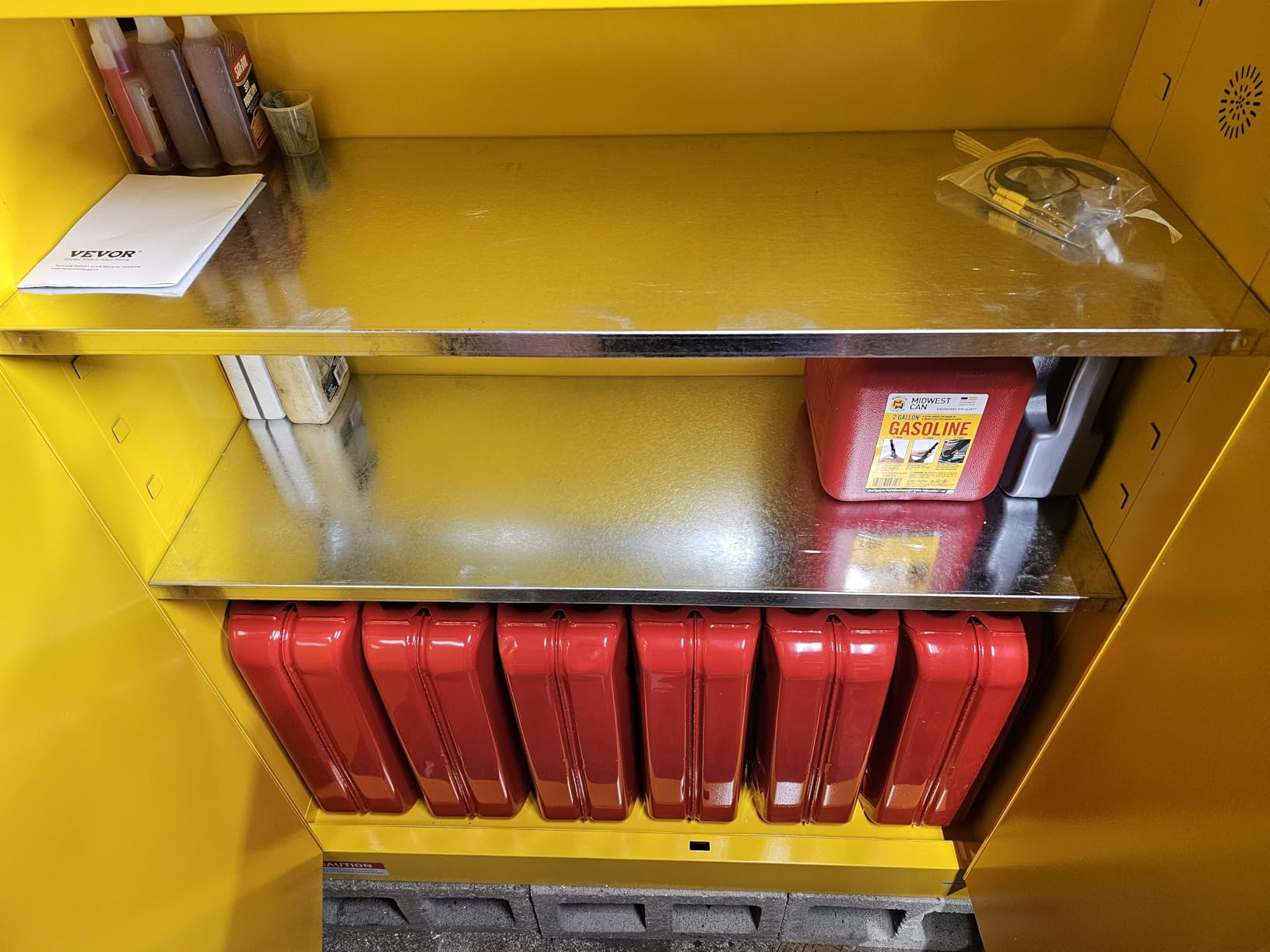 VEVOR Flammable Cabinet, 18
