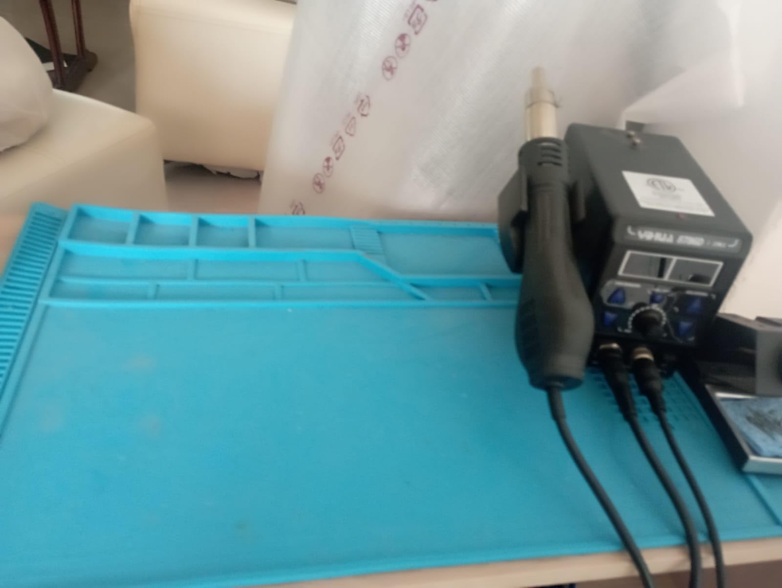 YIHUA 8786D I 2 in 1 Hot Air Rework and Soldering Iron Station with 10 Solder Iron Tips, 4 Hot Air Nozzles, °F /°C, Cool/Hot Air Conversion and Sleep Function customer photo 2