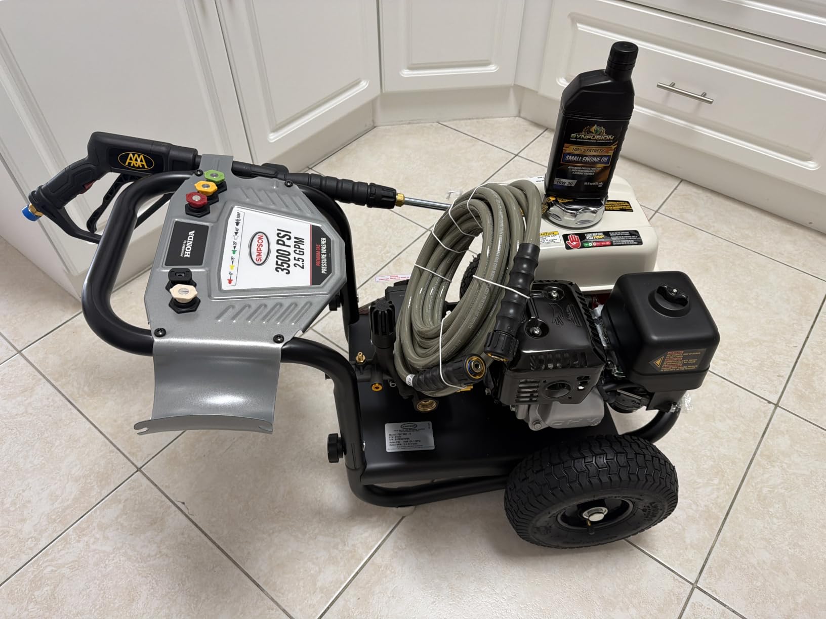 Simpson PowerShot 3500 PSI Gas Pressure Washer, 2.5 GPM, Honda GX200 Engine | Gas Power Washer For Professionals. AAA Triplex Pump, 25' MorFlex Hose, 5 Nozzles, Steel Frame. 49-State Compliant. PS3228 customer photo 1