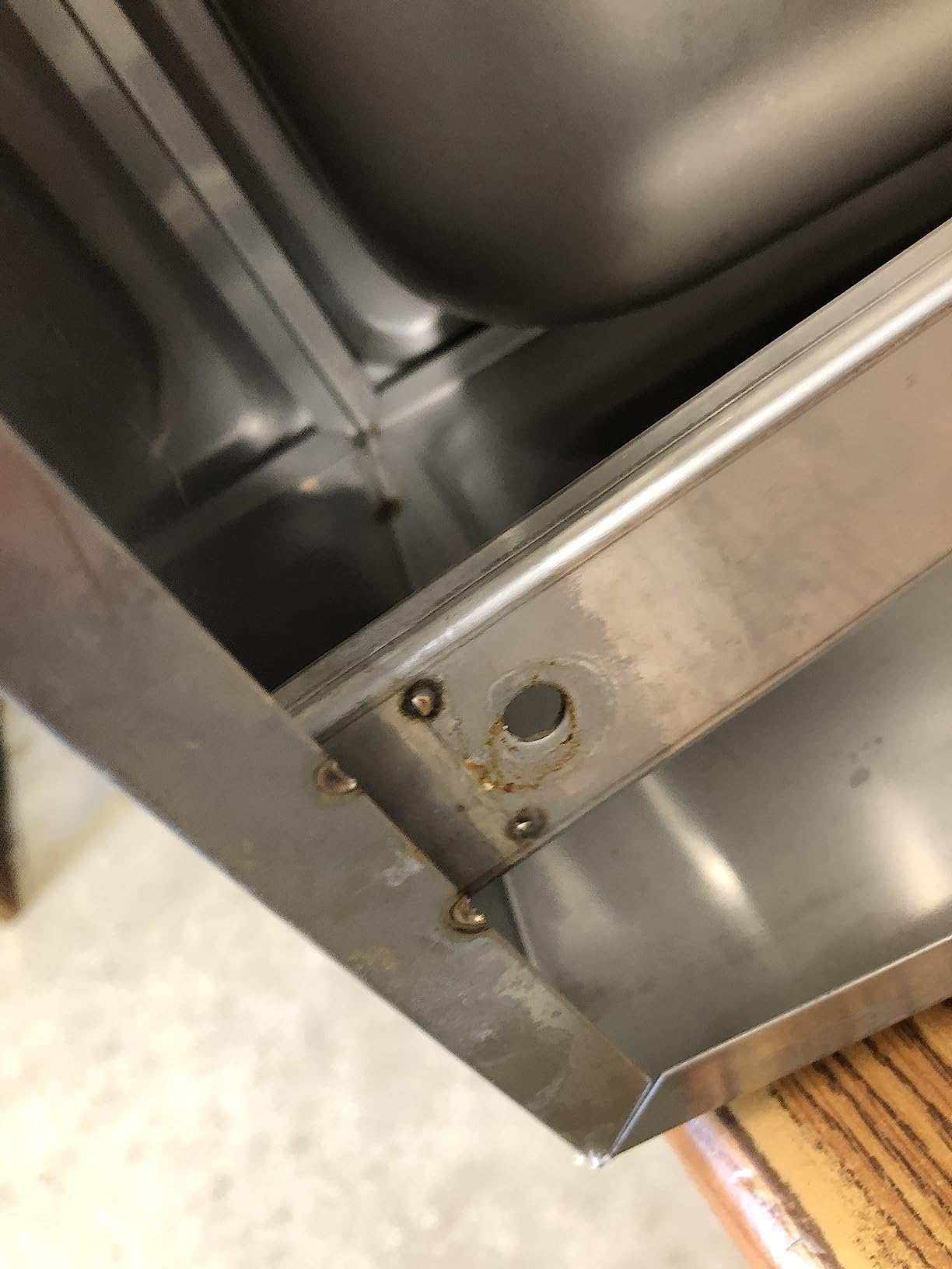 Commercial Stainless Steel Wall-Mount Hand Sink with Side Splash with Knee Pedals - Dimensions 15x17 customer photo 1