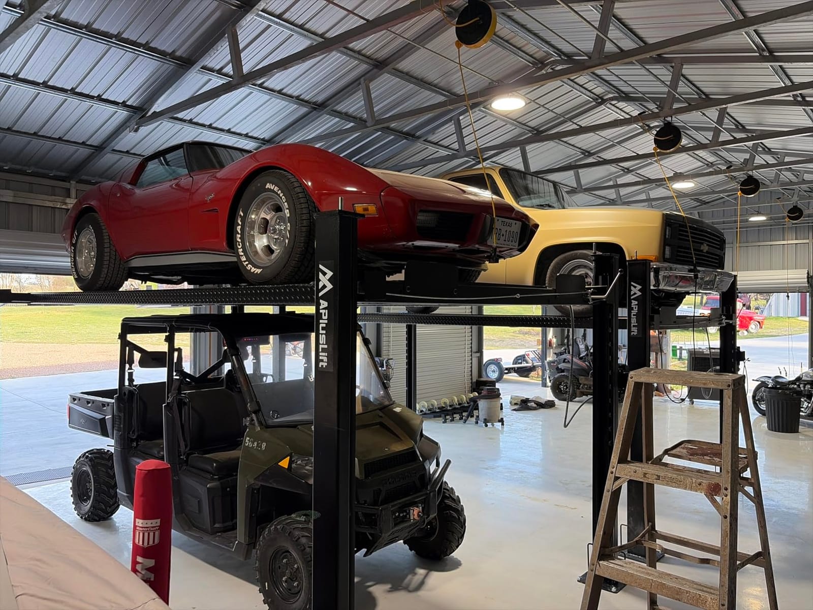 APlusLift HW-8S 8000LB 4-Post Storage Service Car Lift 3 Year Warranty customer photo 2
