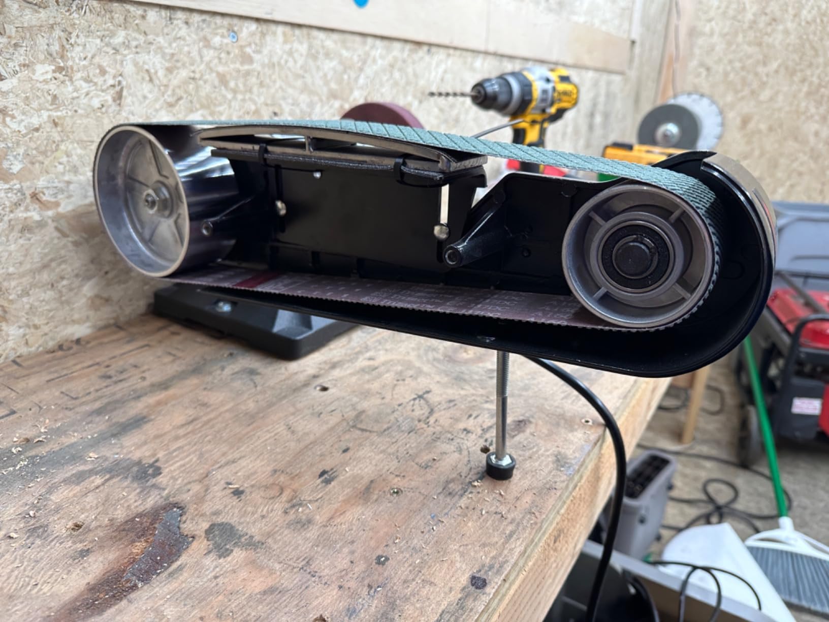 BUCKTOOL 2x42