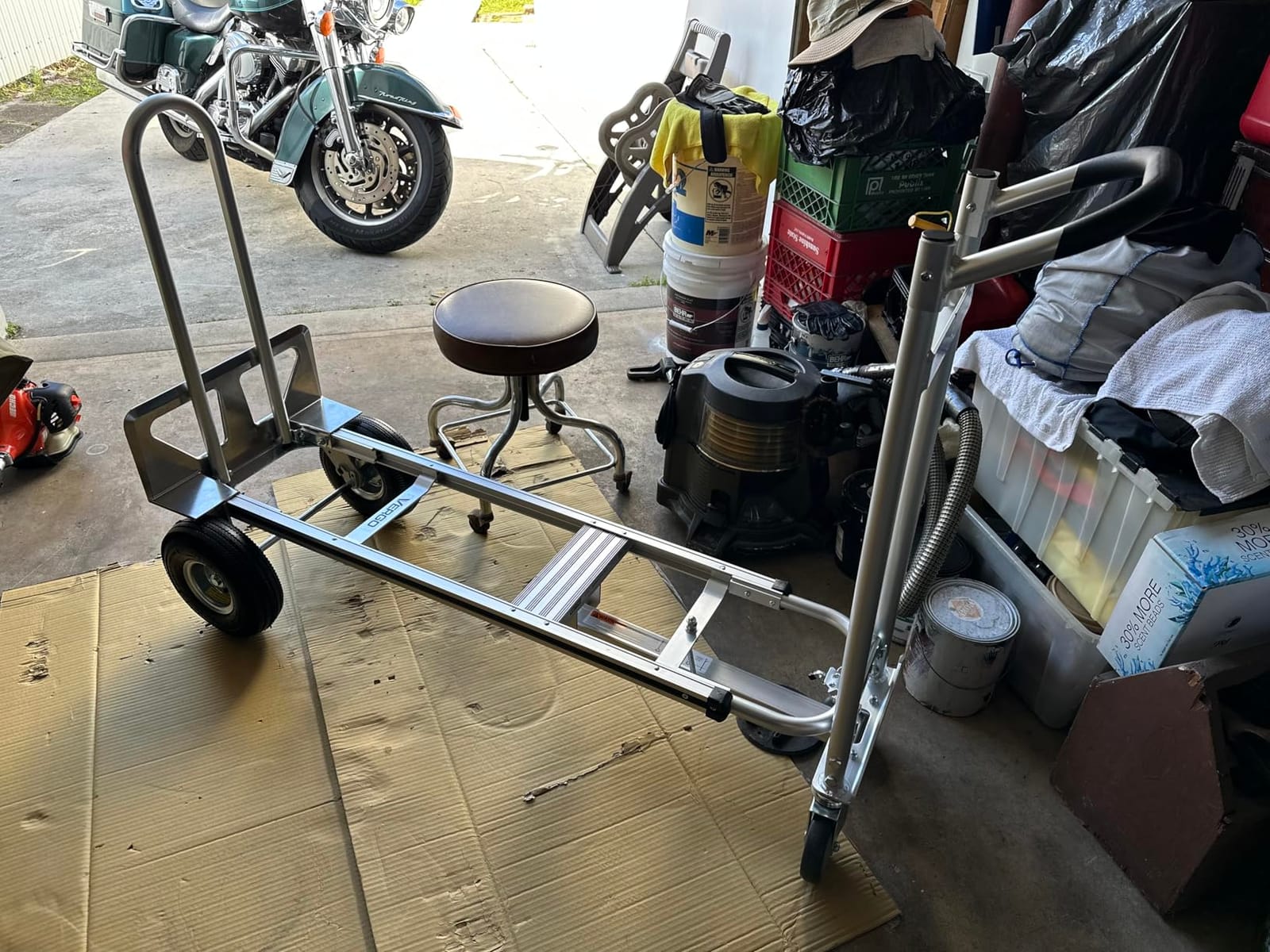 Vergo Industrial Convertible Hand Truck - AS7A2 Heavy Duty Aluminum 3 in 1 Dolly (750 lb Capacity) customer photo 2