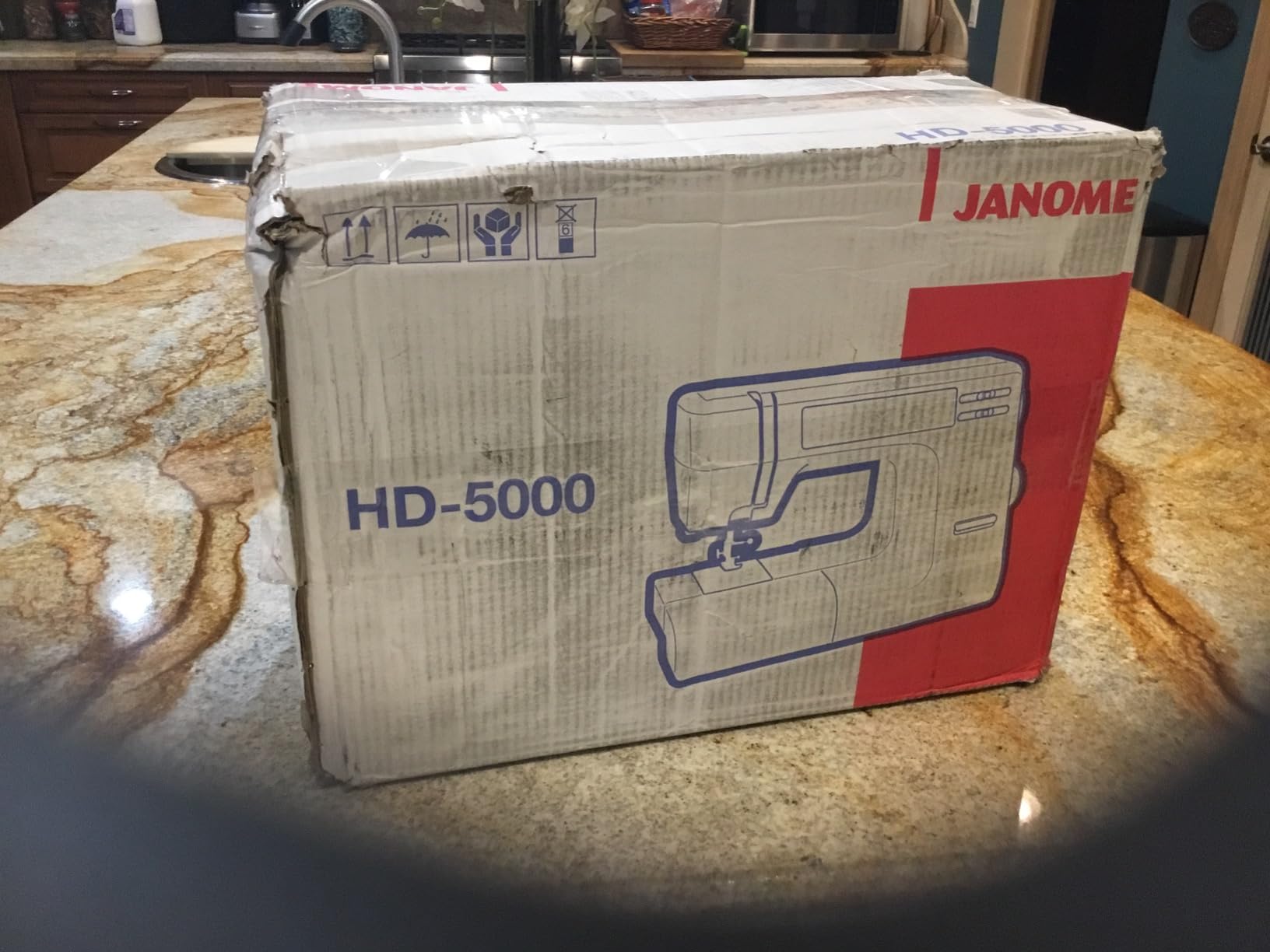 Janome HD5000 Heavy-Duty Sewing Machine for Beginners - Portable Mechanical Sewing Machines with Accessories and Cover, Leather Stitching Machine for Hemming, Clothes, Jeans, Quilting, Upholstery customer photo 1