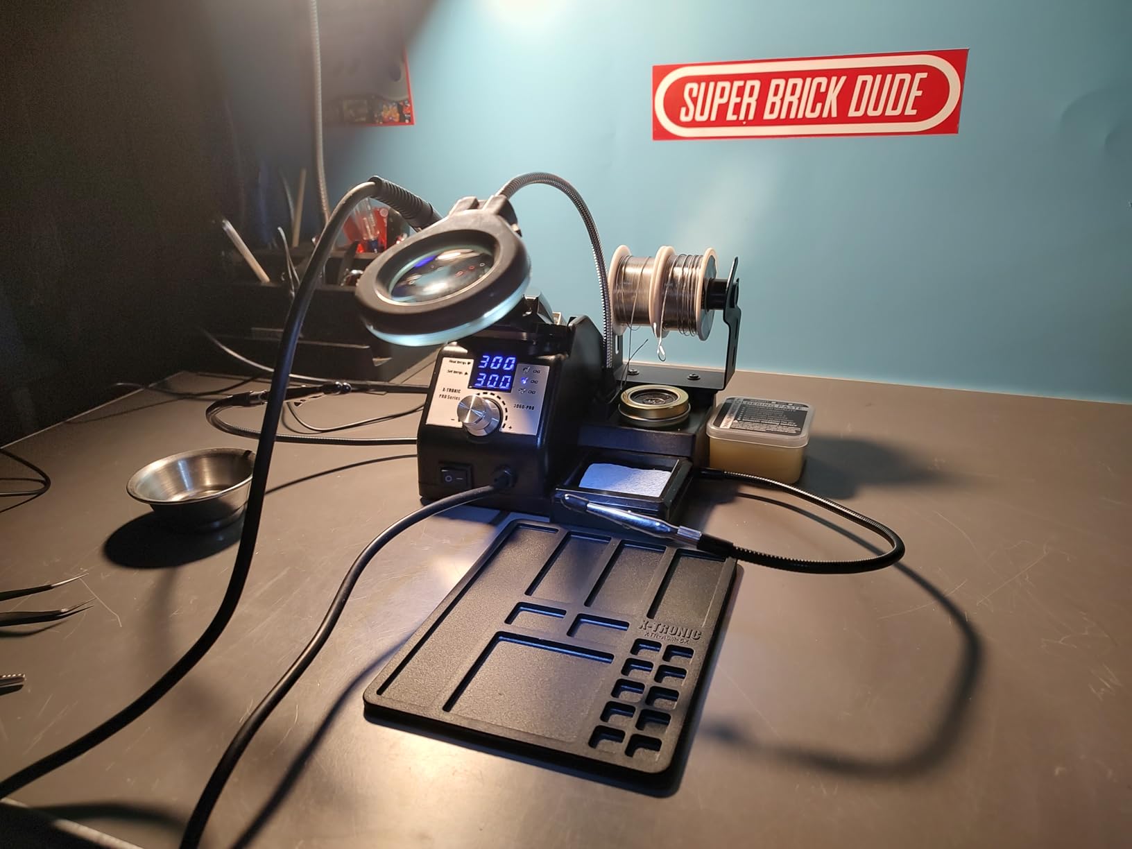 X-Tronic 3060-PRO 75W Soldering Iron Station Kit, 5 Extra Tips, Mini Mag Lamp, 4 Helping Hands, Solder Sucker, Tweezers, 50g Solder, Brass Sponge w/Flux, Sleep Func, °C/°F, 3 Temp Presets customer photo 2